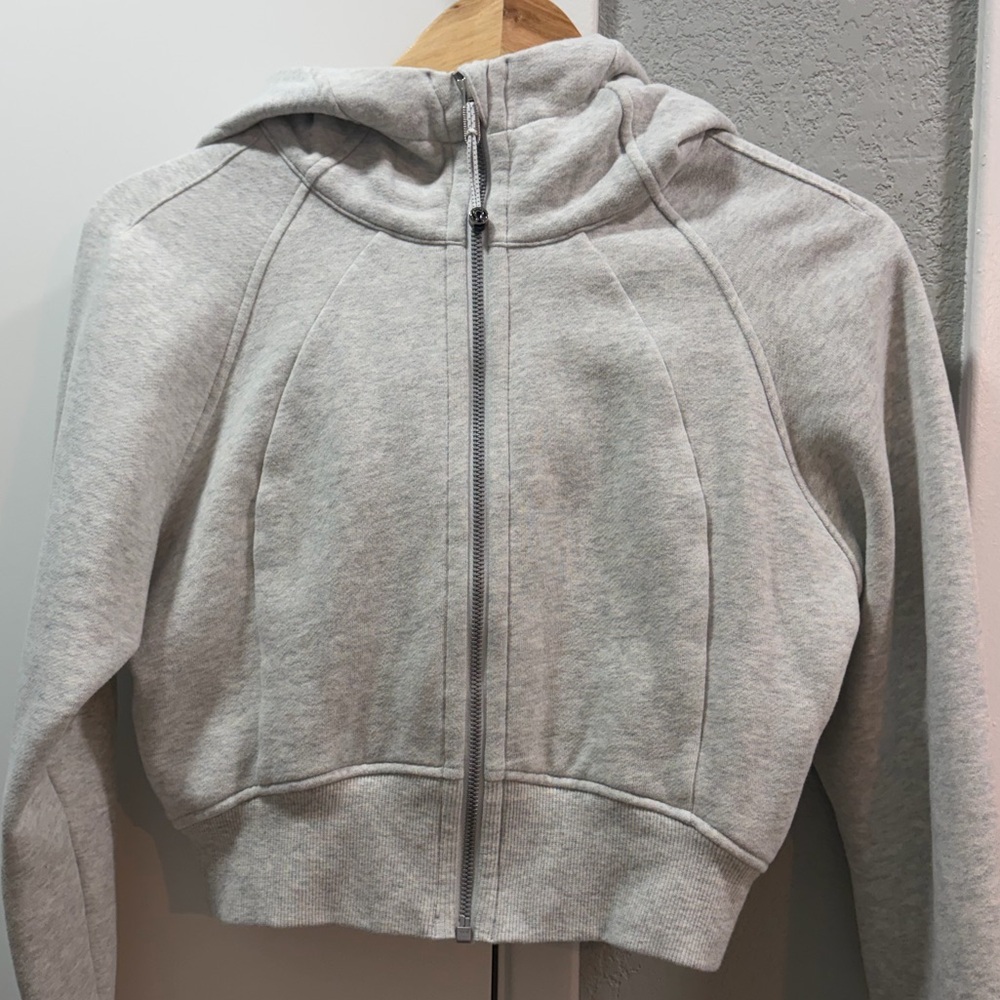Lululemon Scuba Cropped Hoodie